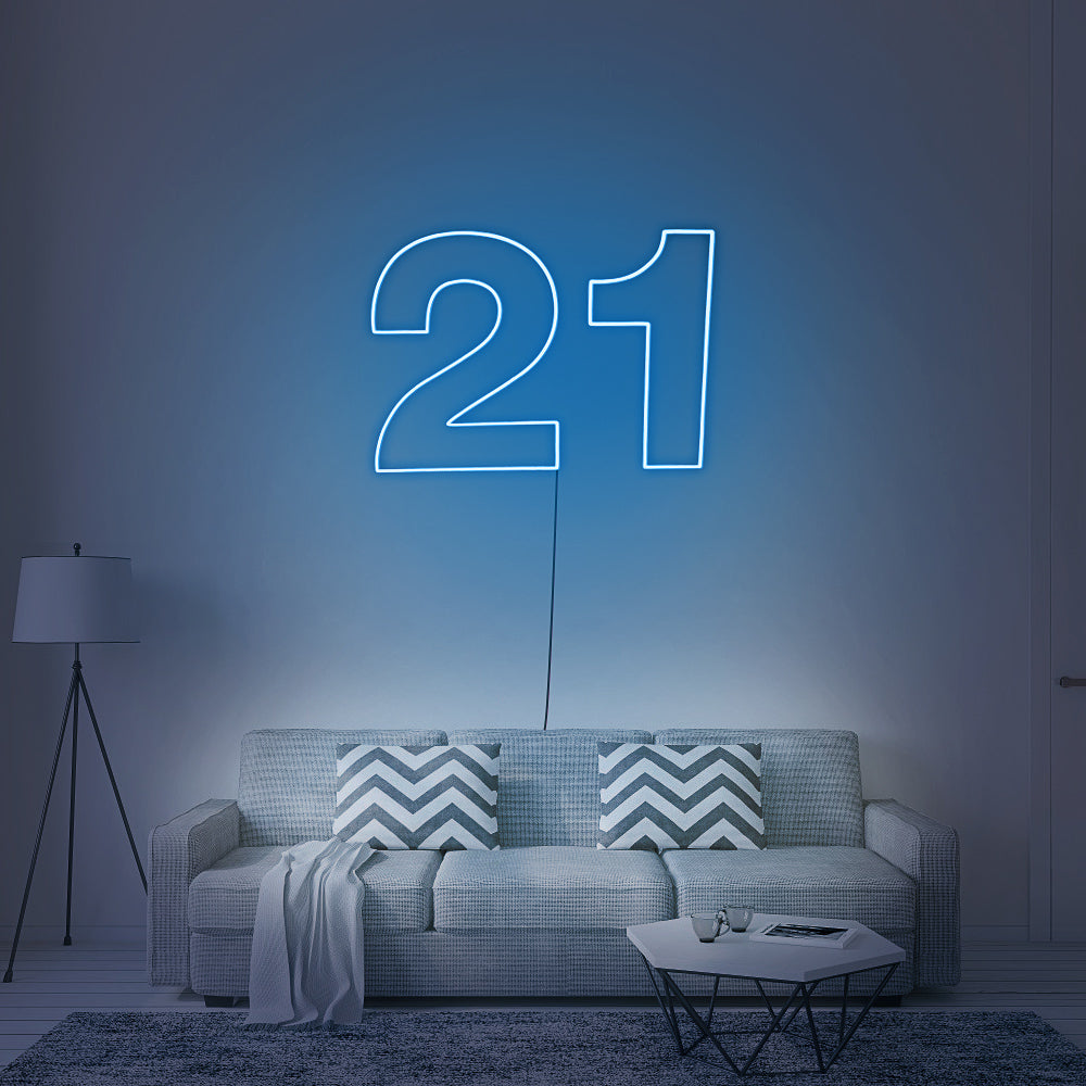 light blue 21 neon sign voetbal