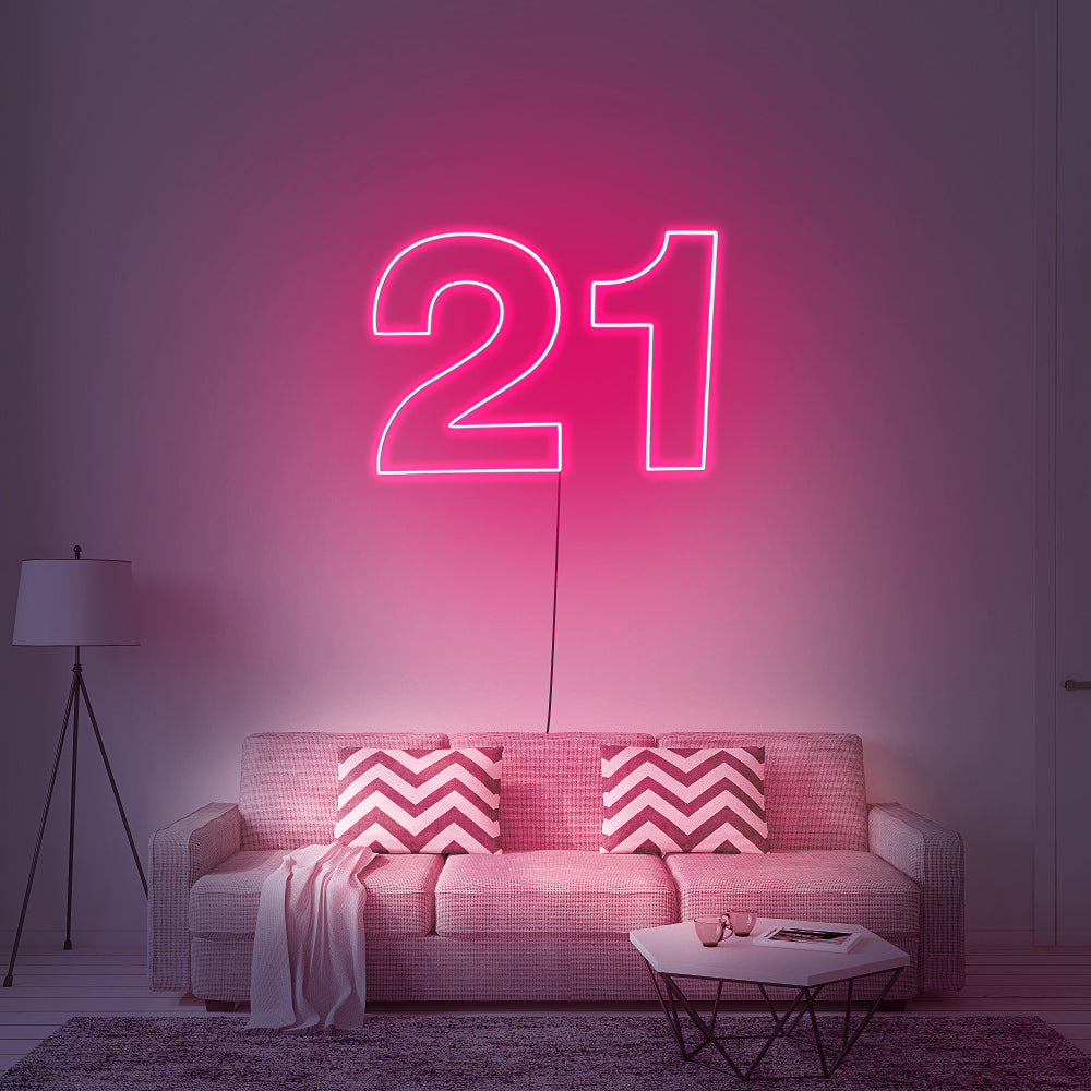 pink gepersonaliseerd neon teken 21