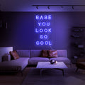 dark blue babe you look so cool neon sign in slaapkamer - stoere led neon verlichting voor een coole glow aan de muur